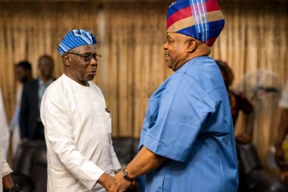 Olusegun Obasanjo visits Ademola Adeleke in Osun