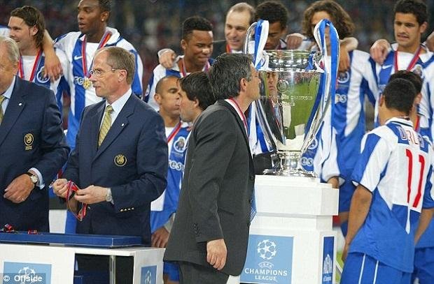 Jose Mourinho with Porto Champions League trophy